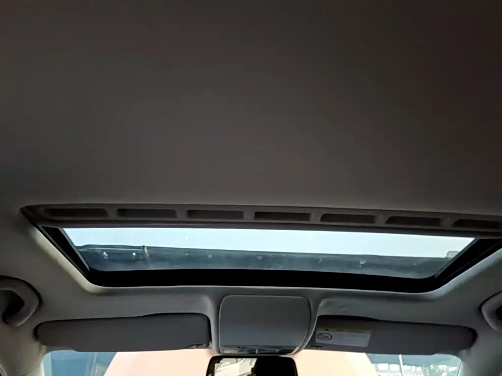 Volkswagen Polo — миниатюра 18