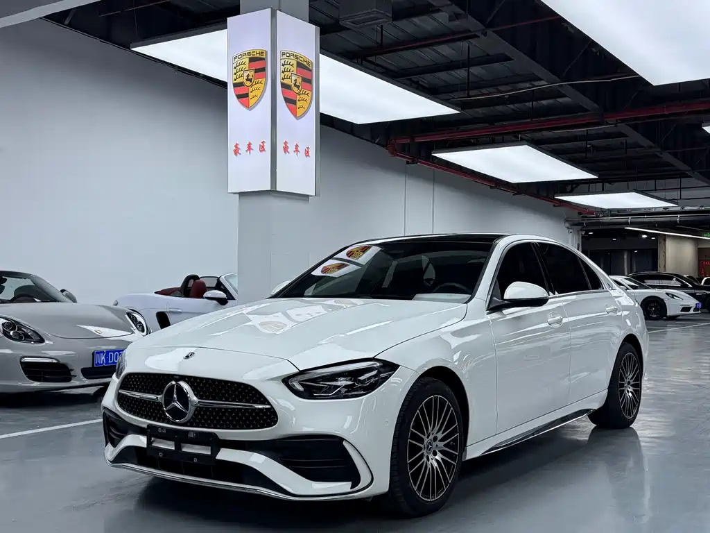 Mercedes-Benz C-Class 2023