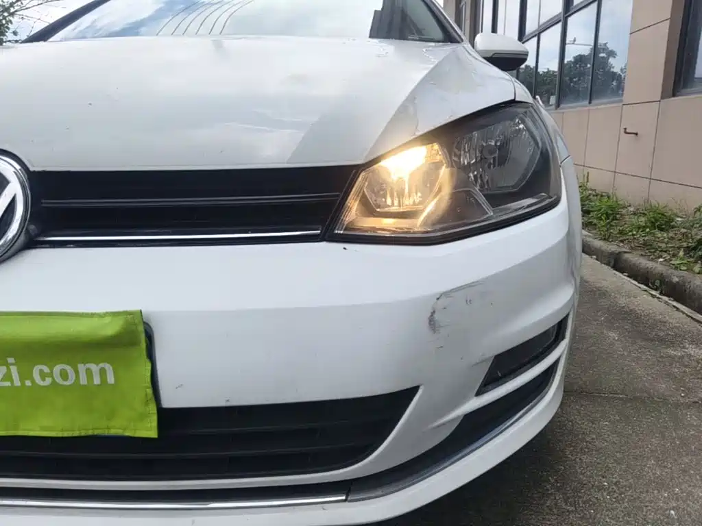 Volkswagen Golf — миниатюра 24