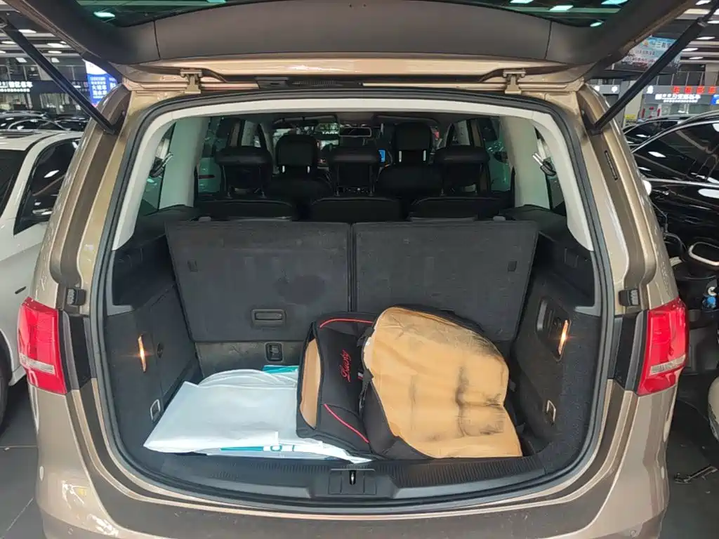 Volkswagen Sharan — миниатюра 19