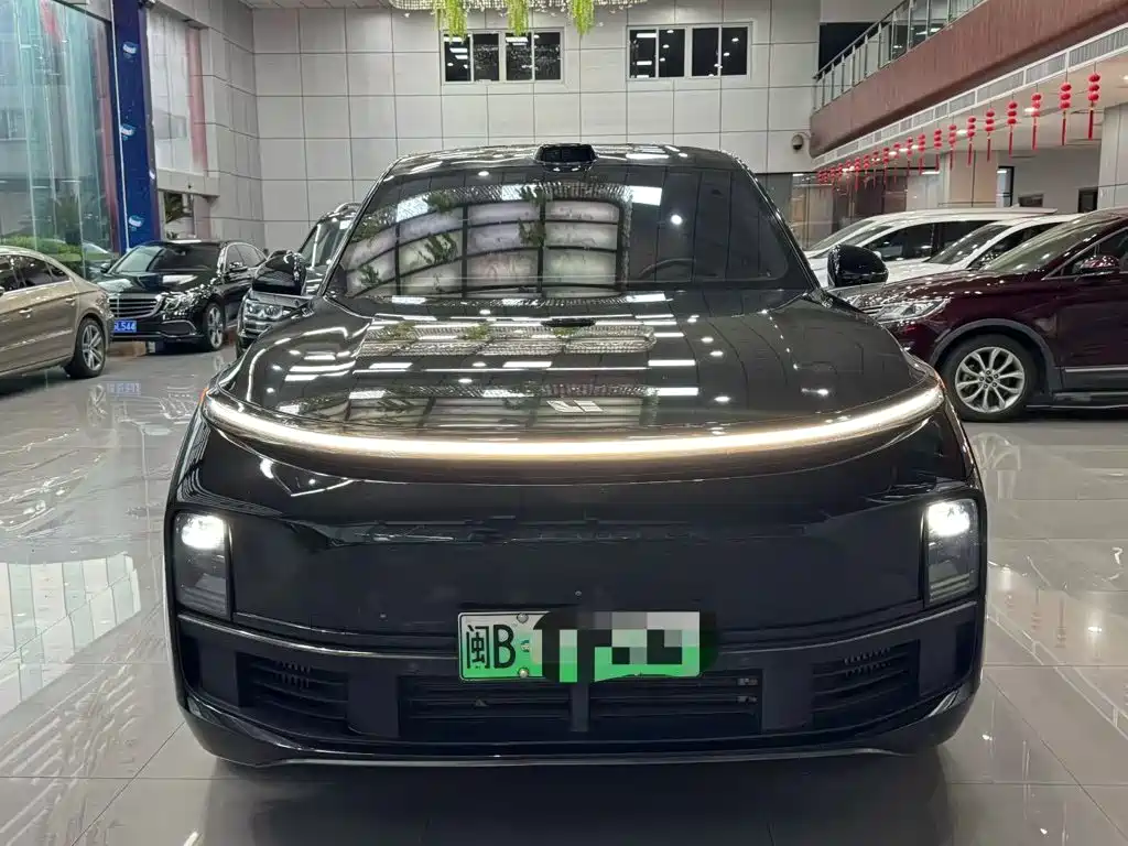 Li Auto Li L9 — миниатюра 2