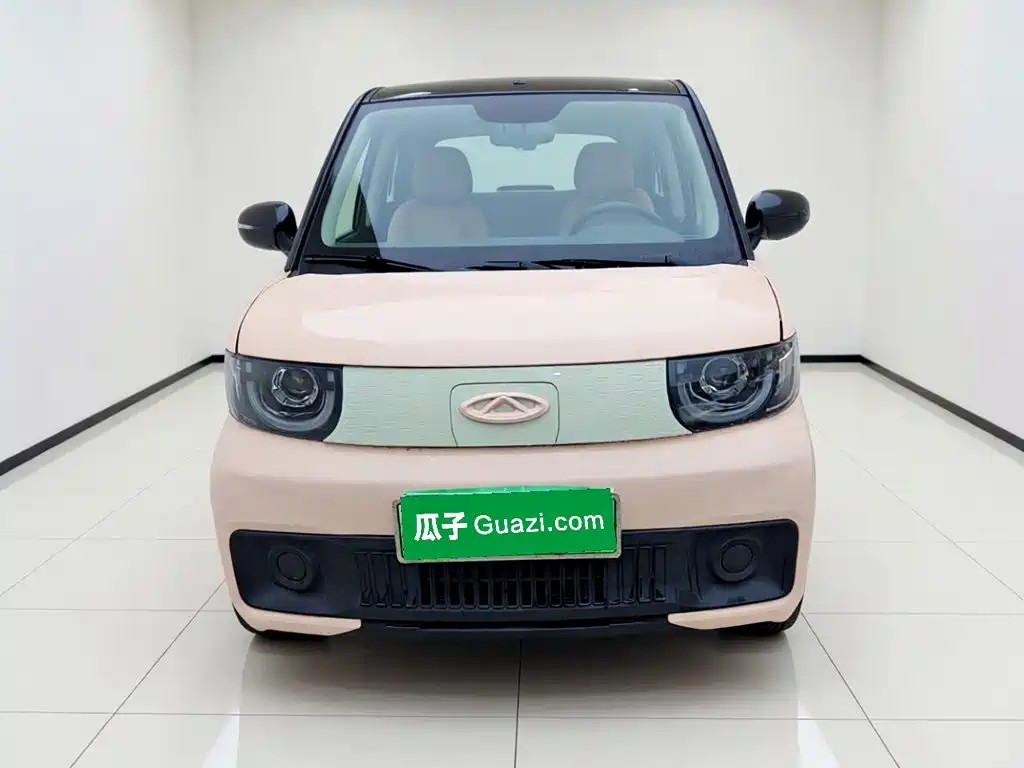 Заказать 奇瑞QQ QQ Ice Cream 2022 года за 691 677 ₽  из Китая
