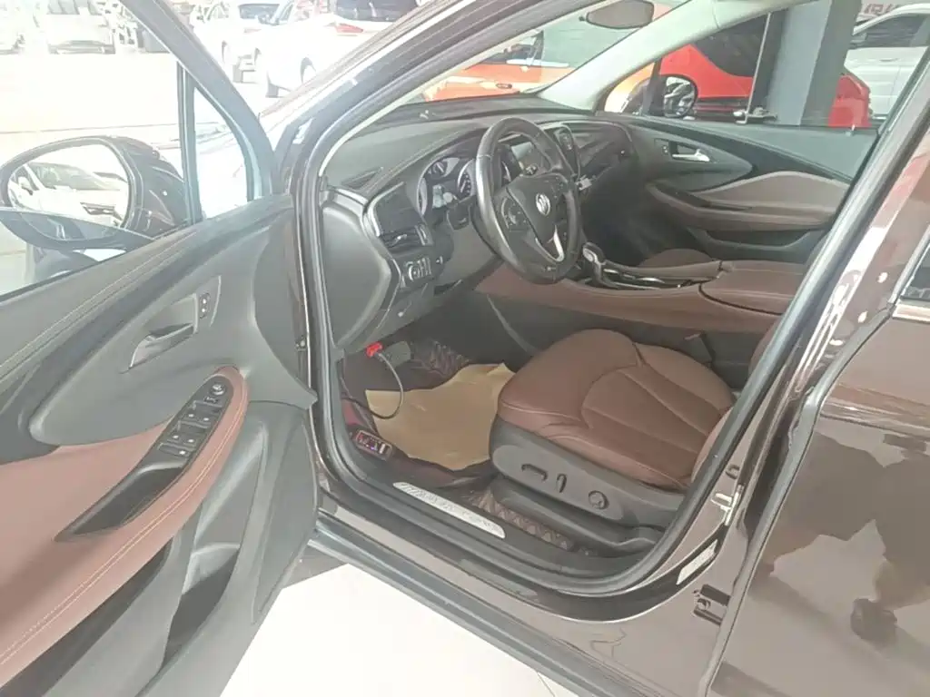 Buick Envision Plus — миниатюра 16