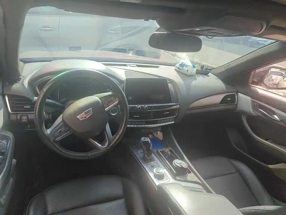 Cadillac CT5 — миниатюра 3