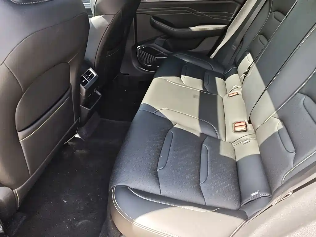Geely Xingrui — миниатюра 8