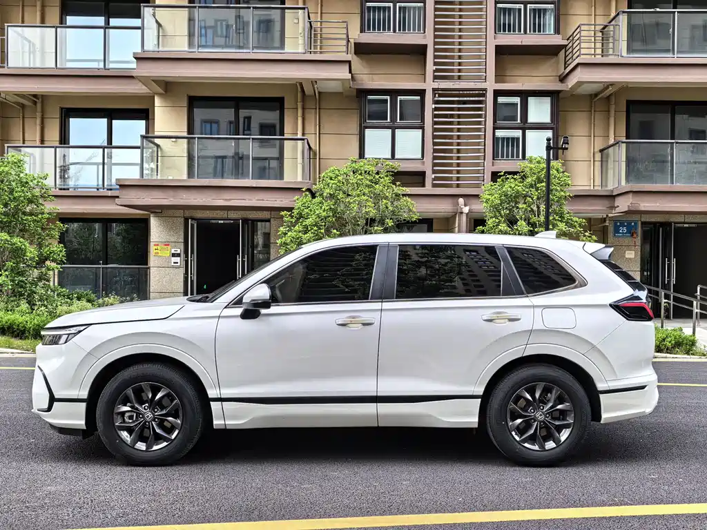 Honda Breeze 2023 240TURBO Elite 5 мест