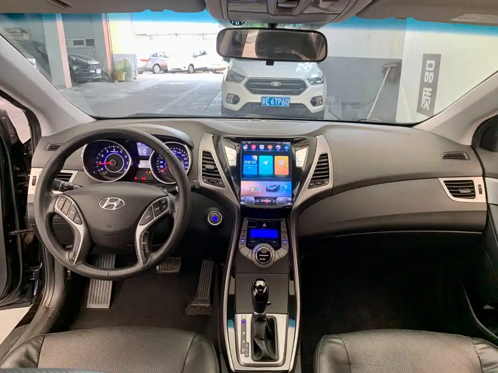 Hyundai Elantra Langdong — миниатюра 8