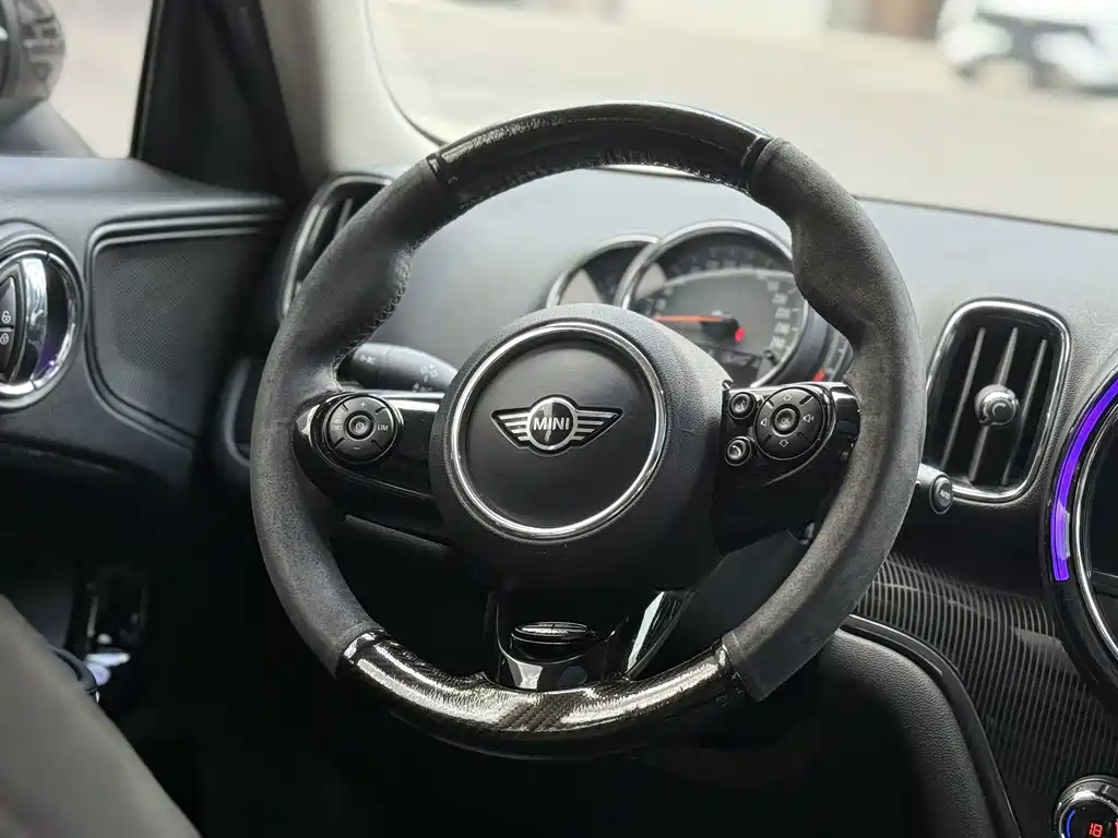 MINI Mini Countryman — миниатюра 6
