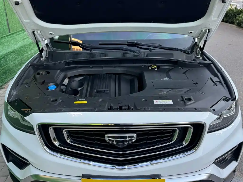 Geely Boyue — миниатюра 12