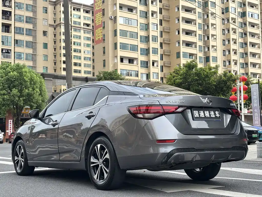 Nissan Sylphy — миниатюра 4