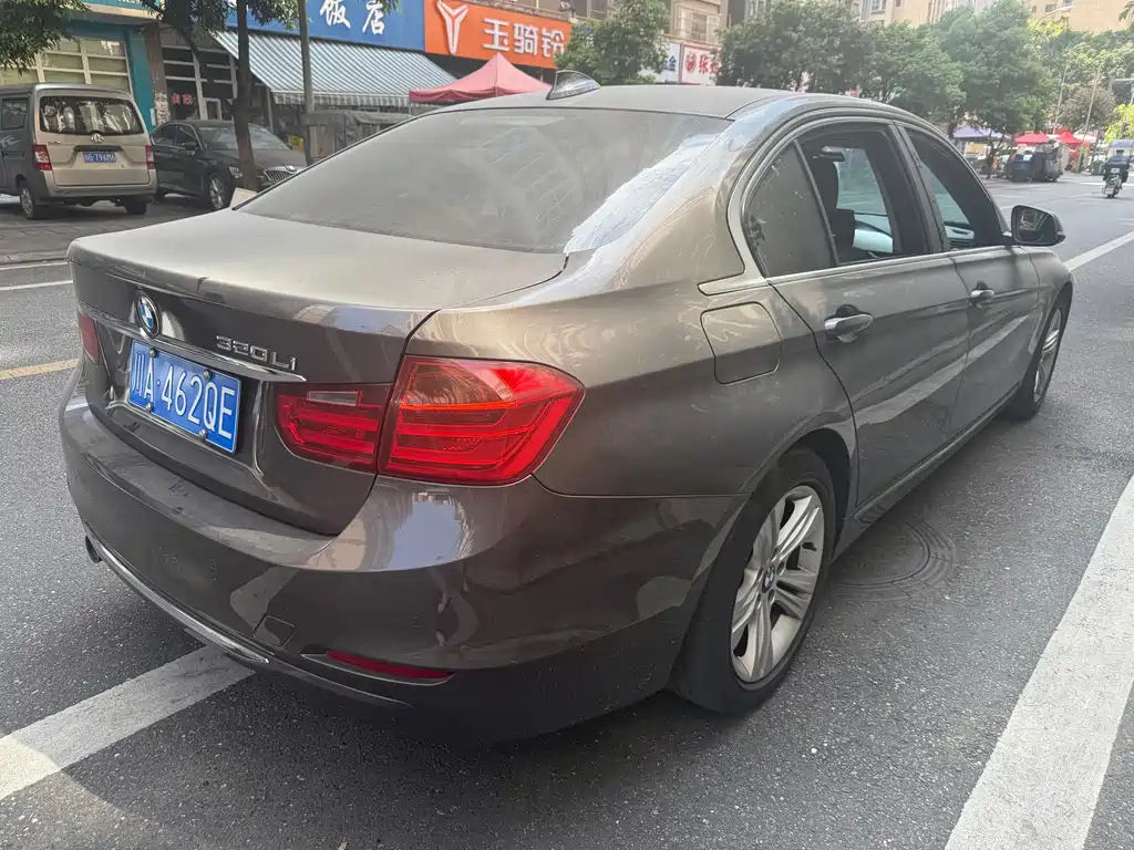 BMW 3 Series — миниатюра 7