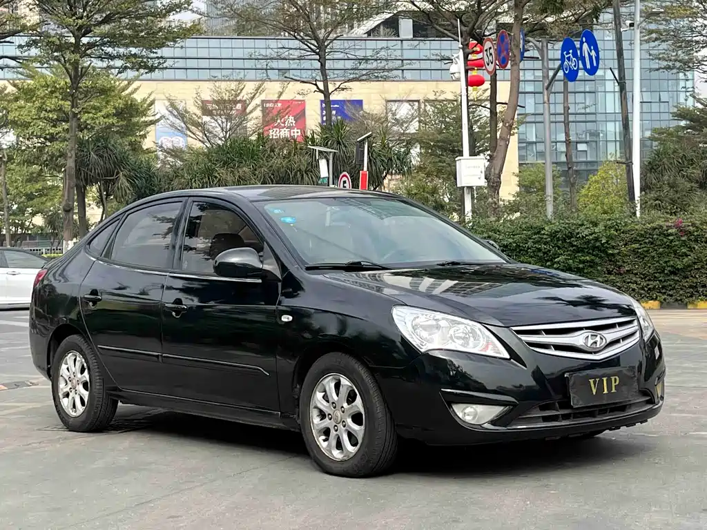 Hyundai Elantra 2011 1.6L AT Comfort