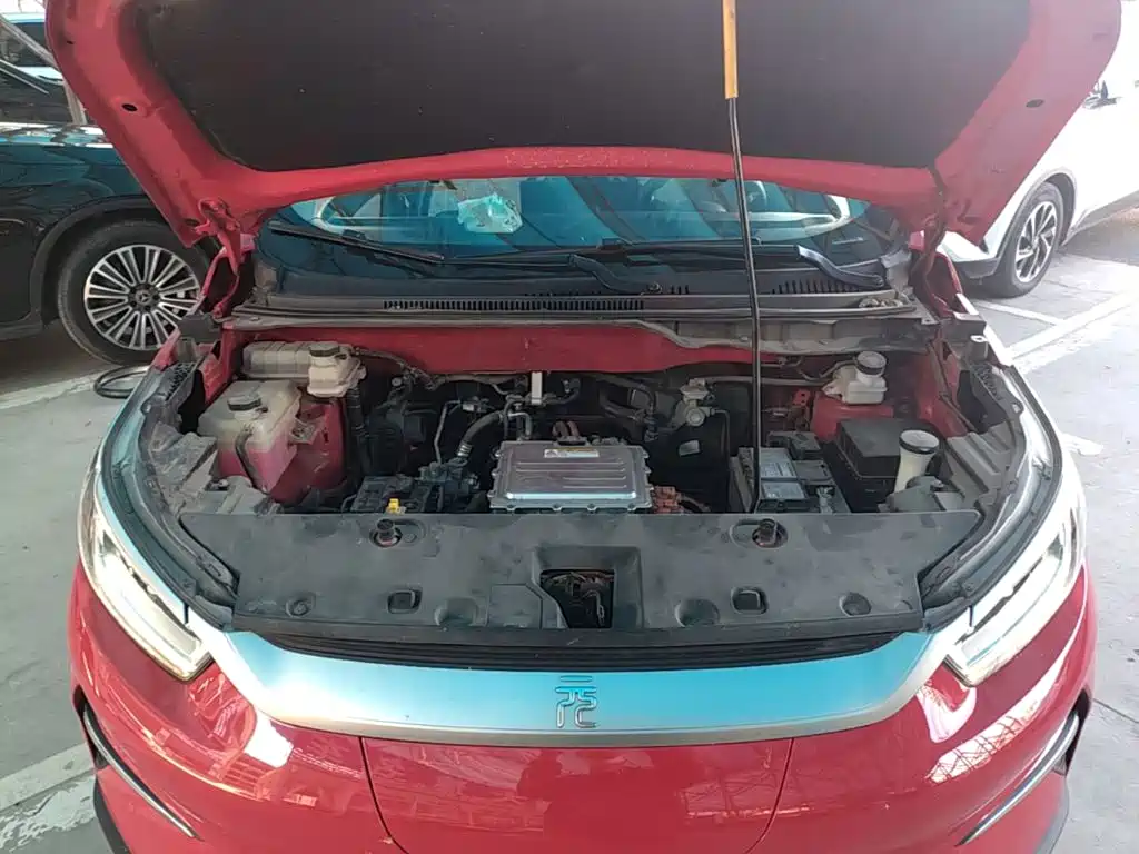 BYD Yuan Pro — миниатюра 20