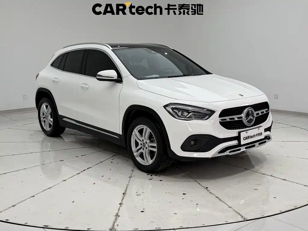 Mercedes-Benz GLA — миниатюра 2