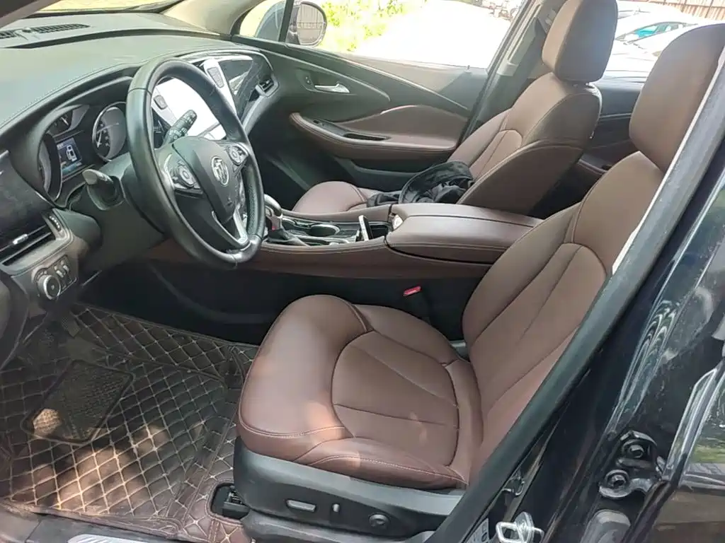 Buick Envision Plus — миниатюра 8