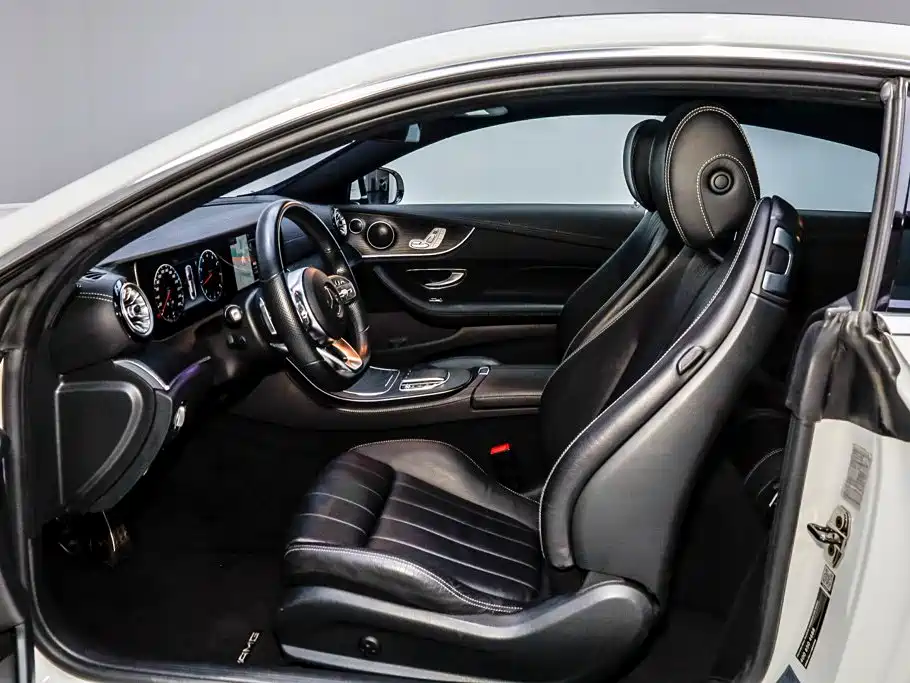 Mercedes-Benz E-Class (Import) — миниатюра 8