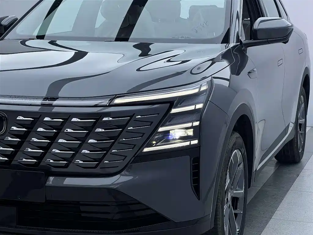 Changan Changan CS75PLUS — миниатюра 6