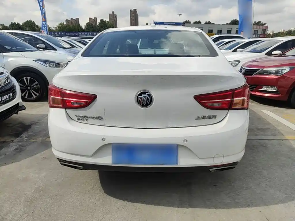 Buick Verano — миниатюра 6