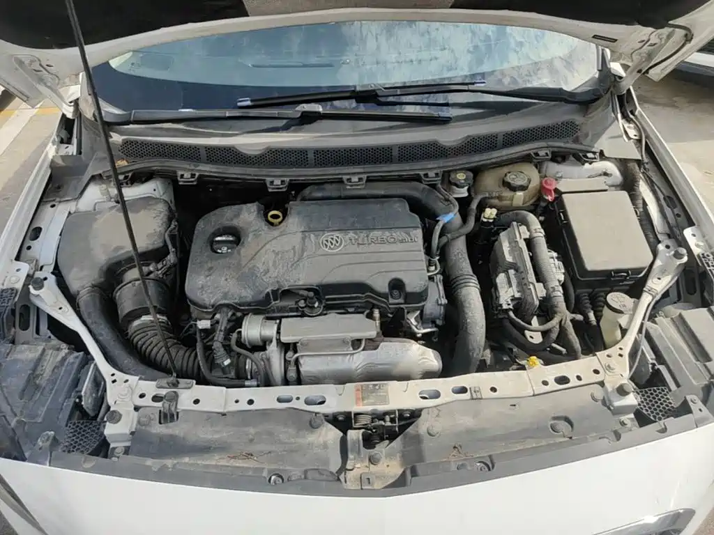 Buick Verano — миниатюра 20