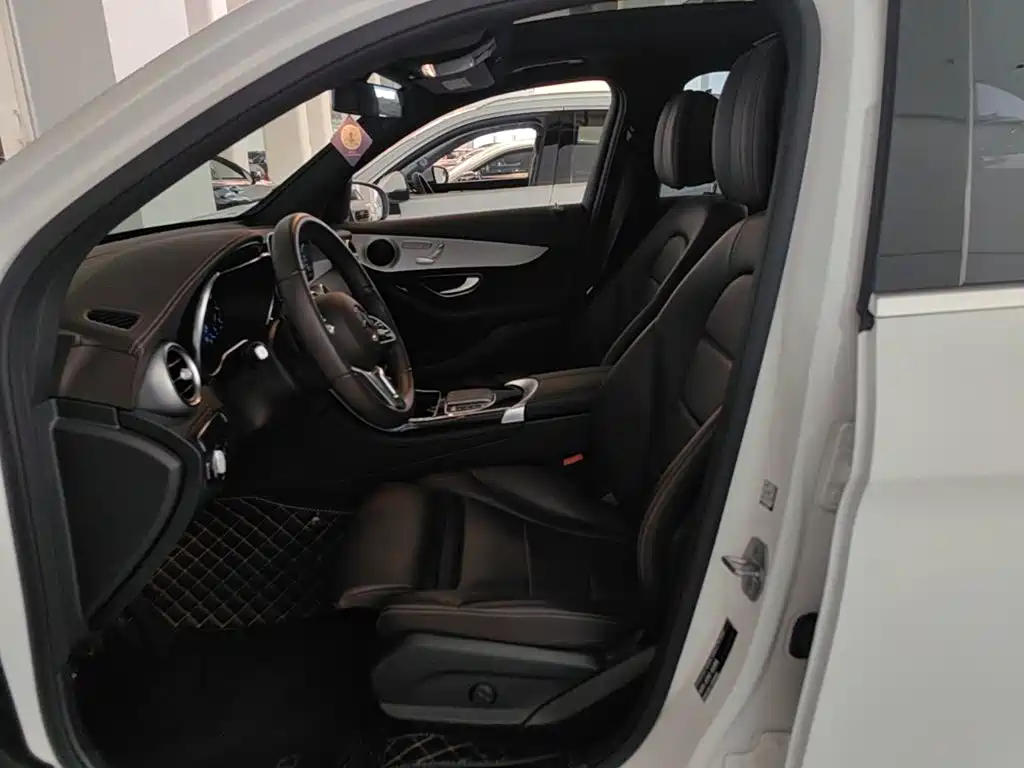 Mercedes-Benz GLC — миниатюра 15
