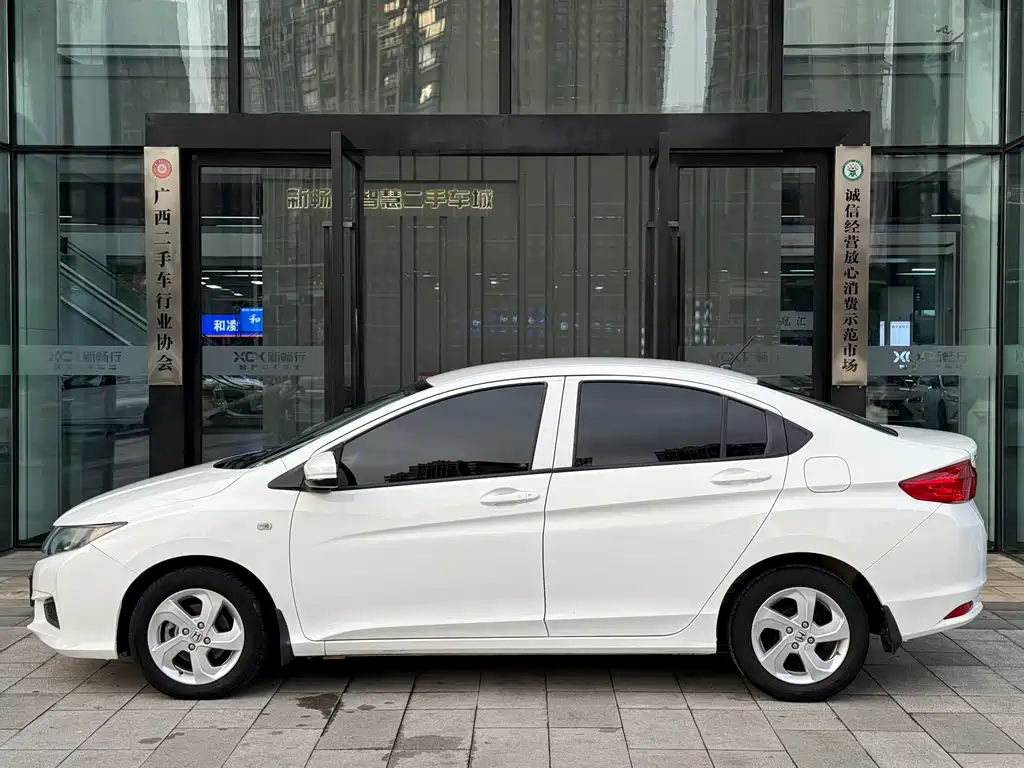 Honda City 1.5L CVT Elite Edition, фото 3