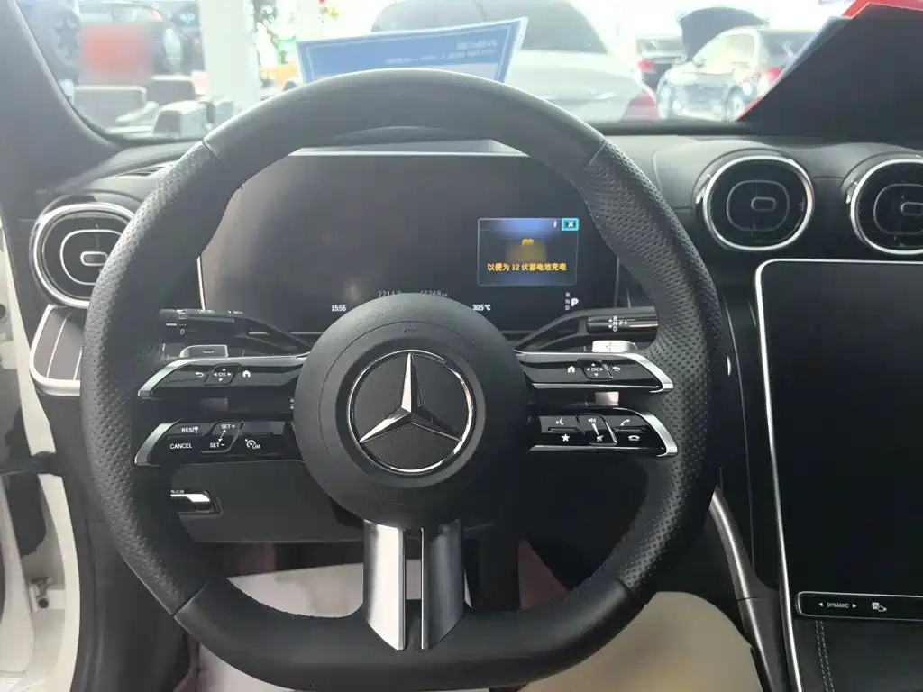 Mercedes-Benz C-Class — миниатюра 10