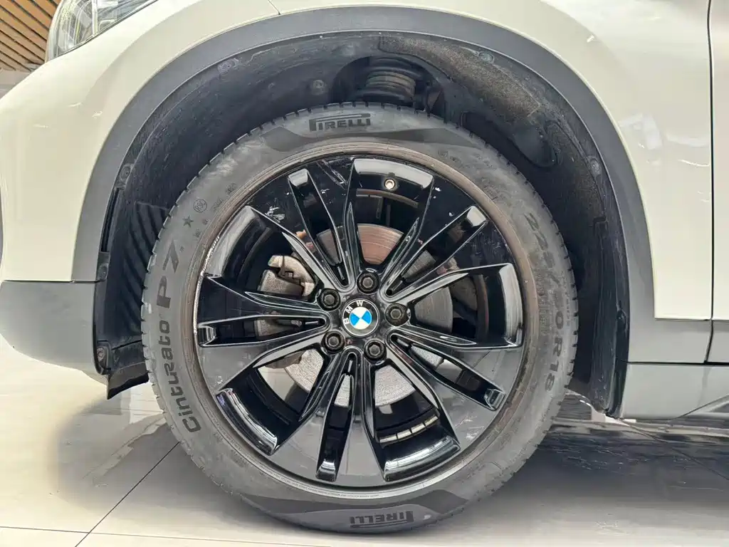 BMW X1 — миниатюра 21