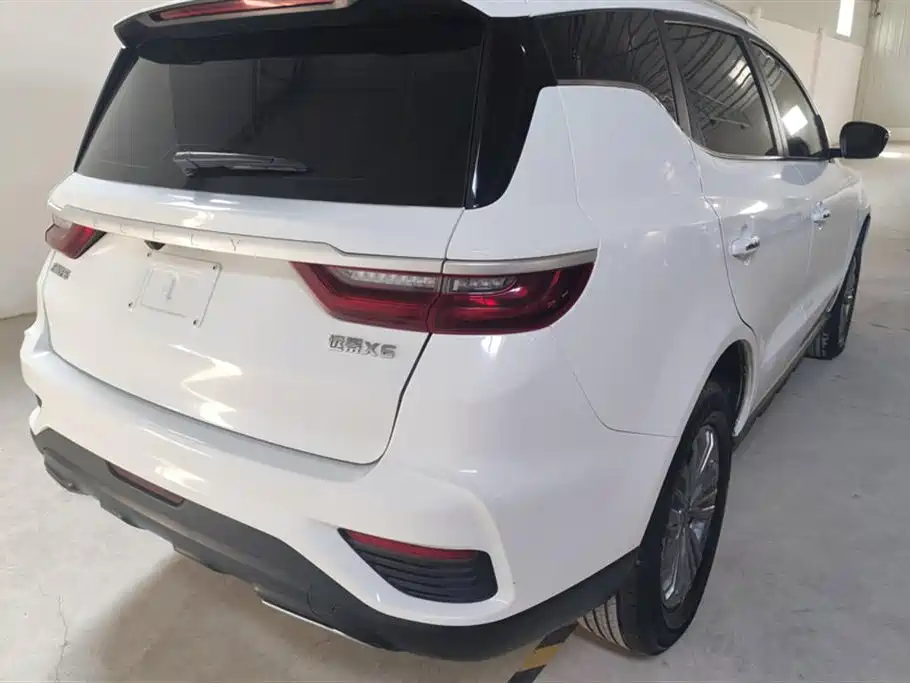 GEELY AUTOMOBILE VISION X6