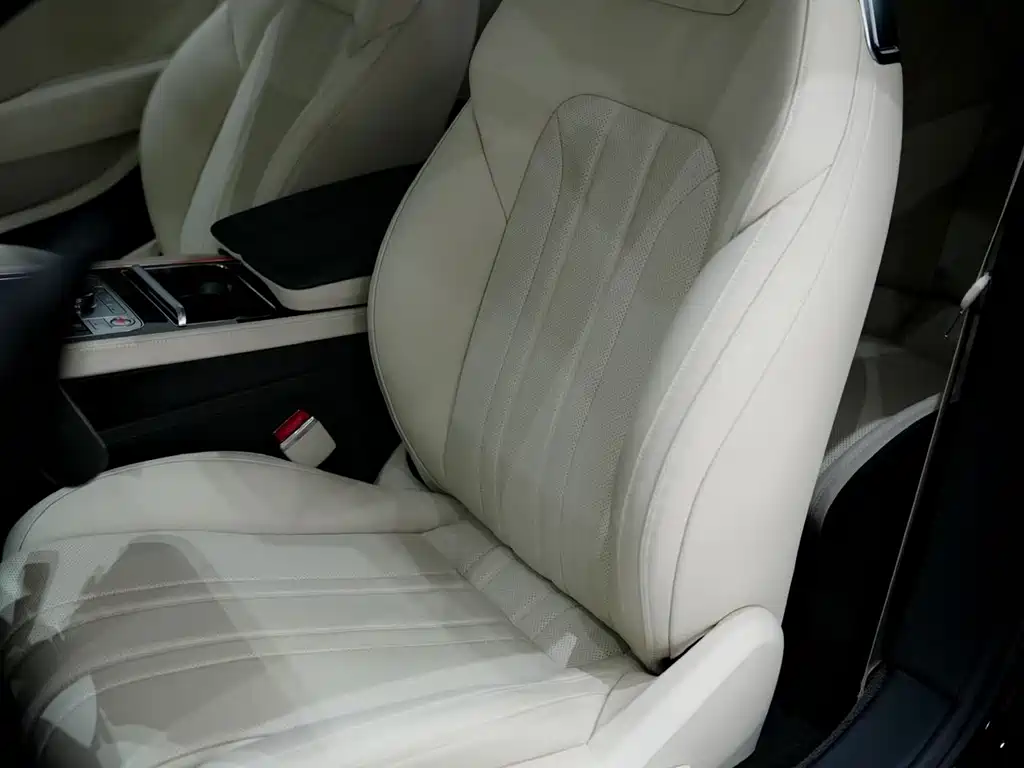 Bentley Continental PHEV — миниатюра 13