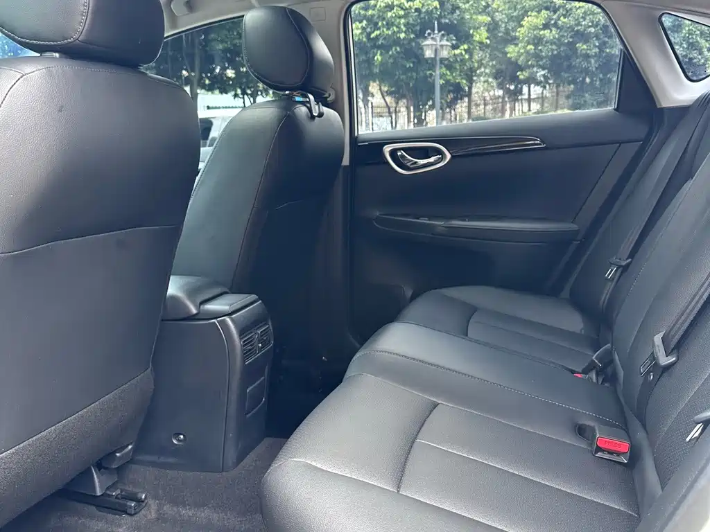 Nissan Sylphy — миниатюра 6