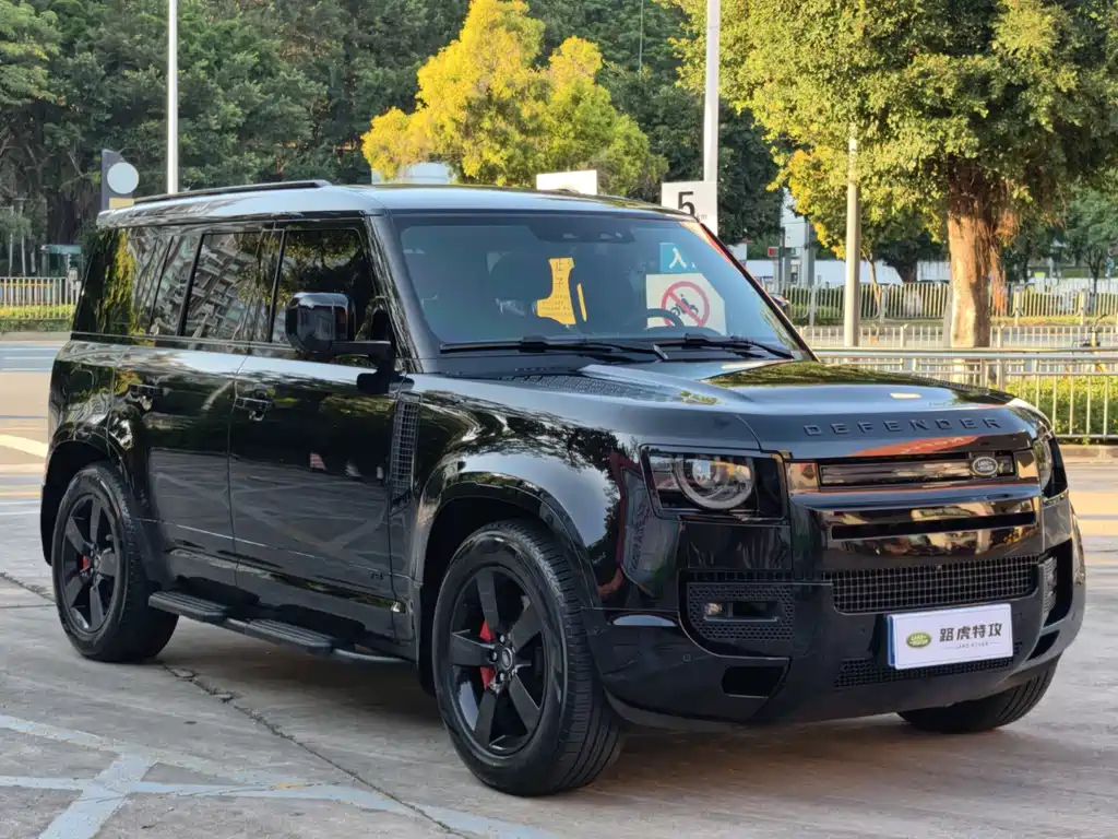 Land Rover Land Rover Defender 2025 110 3.0T P400 X-Dynamic HSE