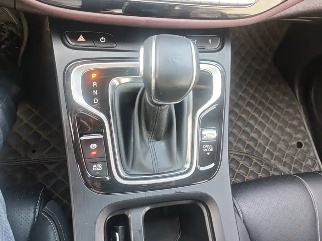 GAC Motor Trumpchi M6 — миниатюра 14