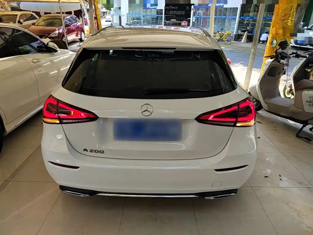 Mercedes-Benz A-Class (Import) — миниатюра 4