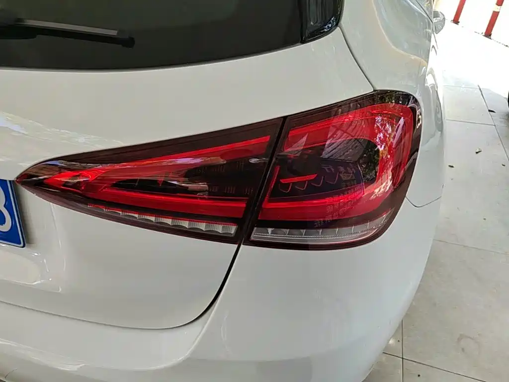 Mercedes-Benz A-Class (Import) — миниатюра 24