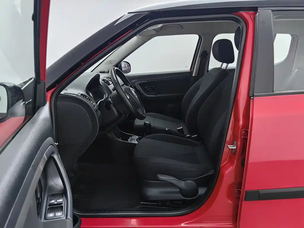 Skoda Fabia — миниатюра 10