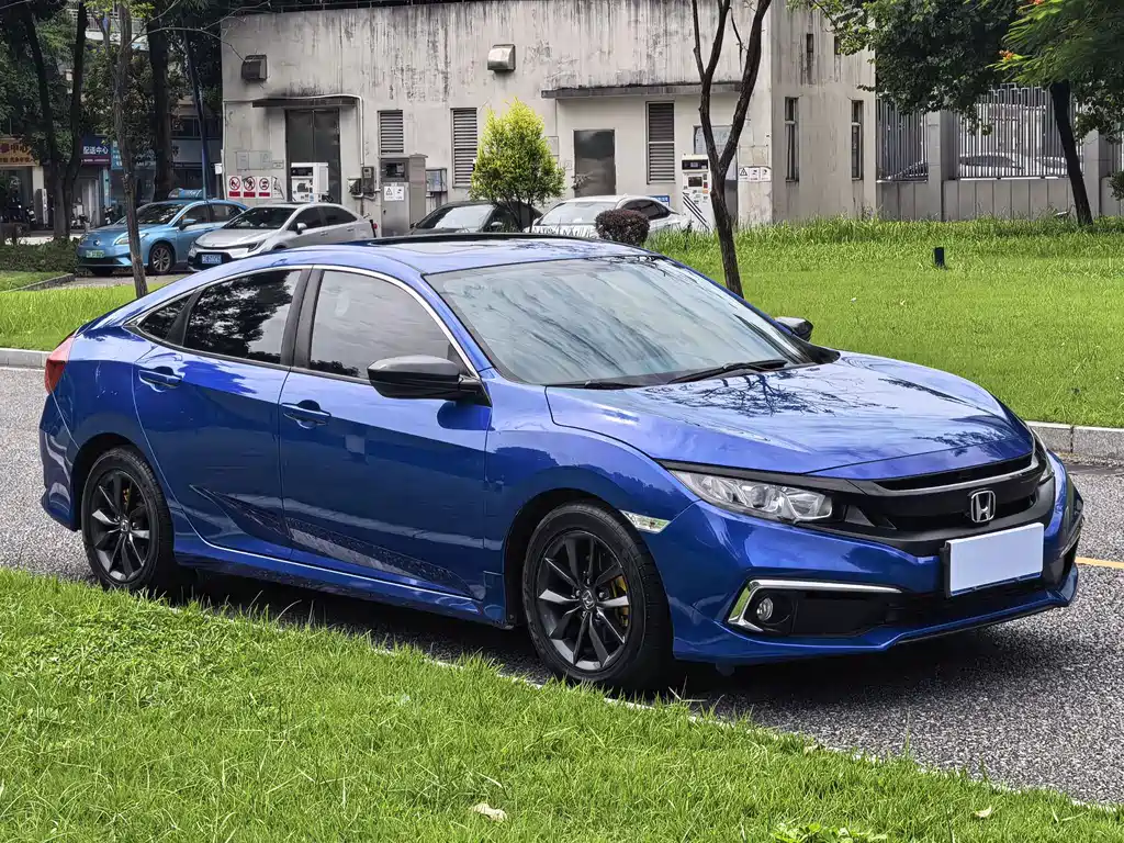 Honda Civic — миниатюра 3