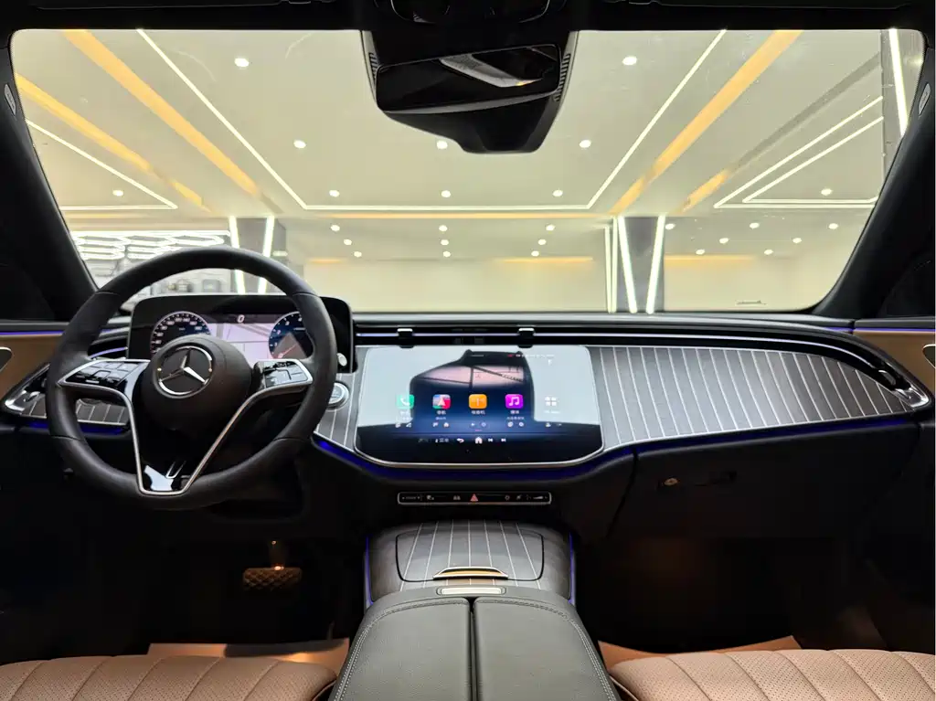 Mercedes-Benz E-Class E 2025 E 300 L Fashion