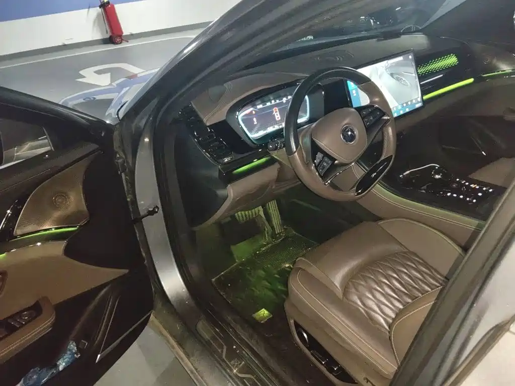 BYD Han — миниатюра 12