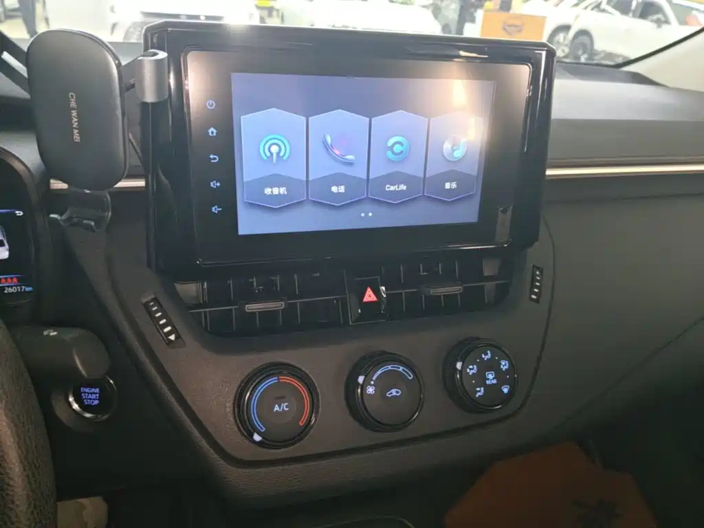 Toyota Corolla — миниатюра 13