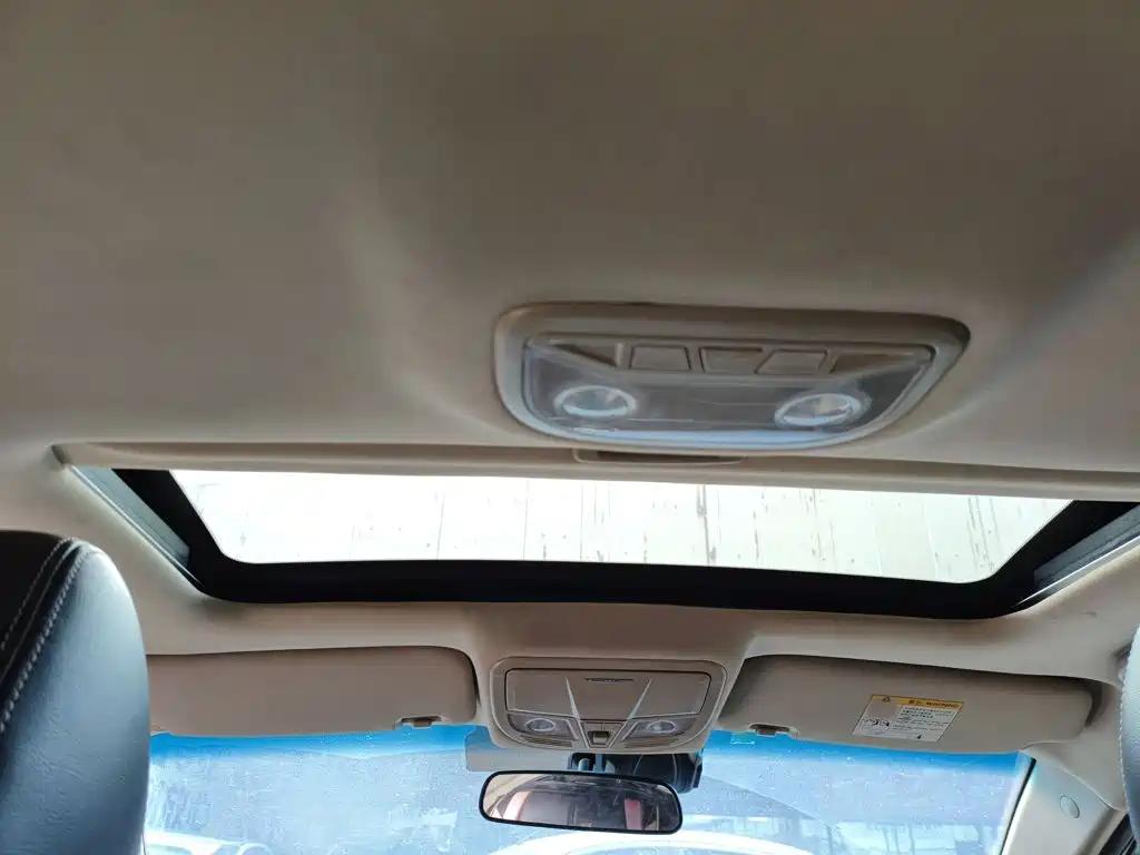 Geely Emgrand — миниатюра 18