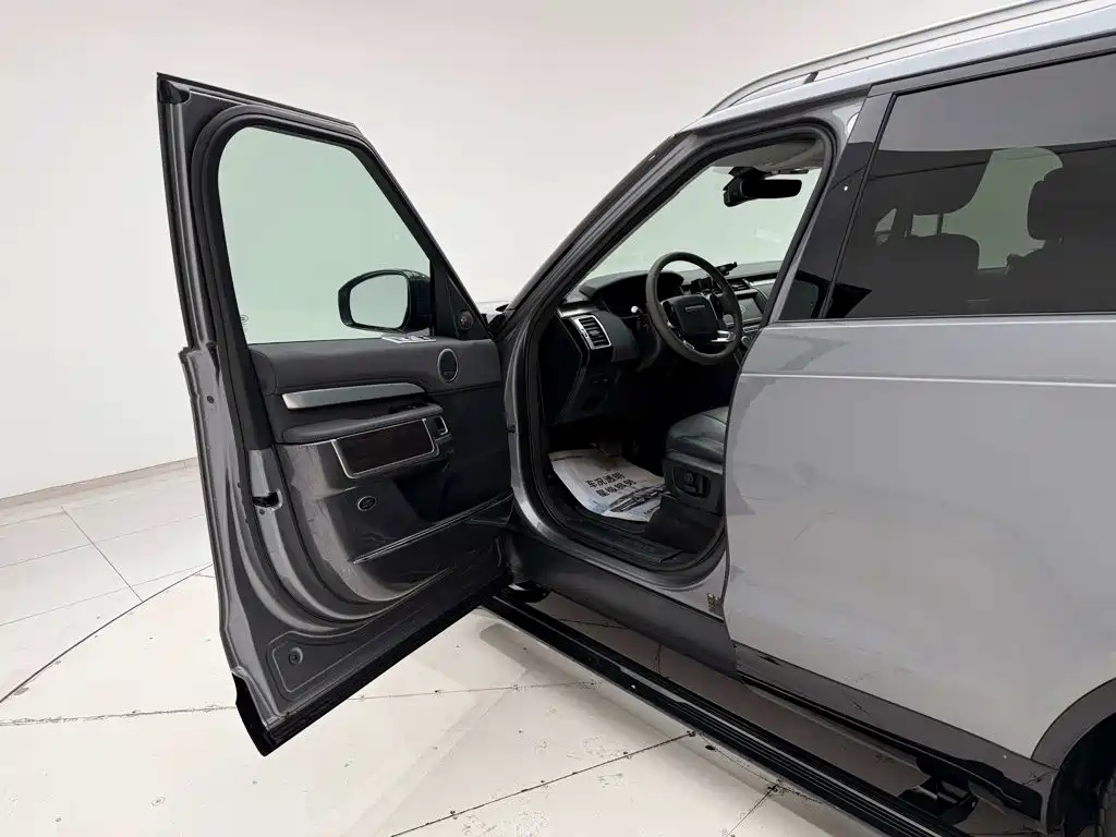 Land Rover Discovery — миниатюра 28