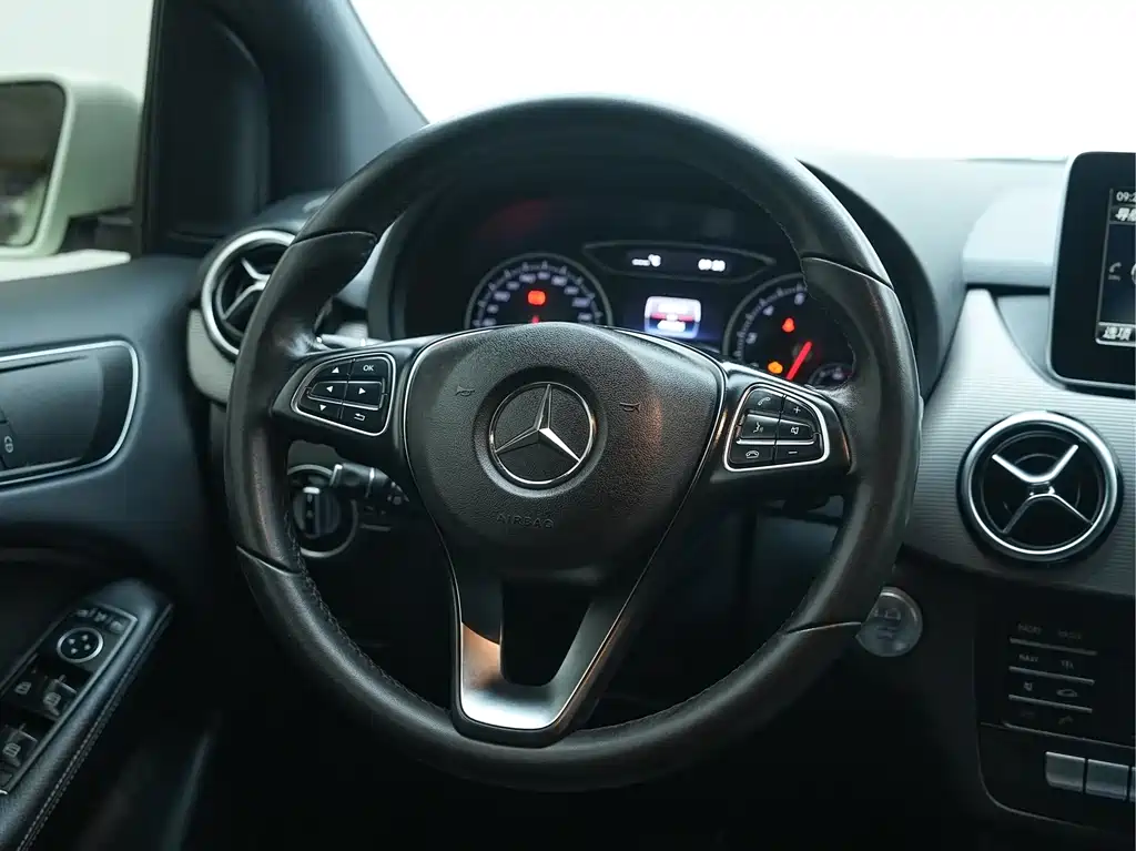 Mercedes-Benz B-Class B 180, фото 25