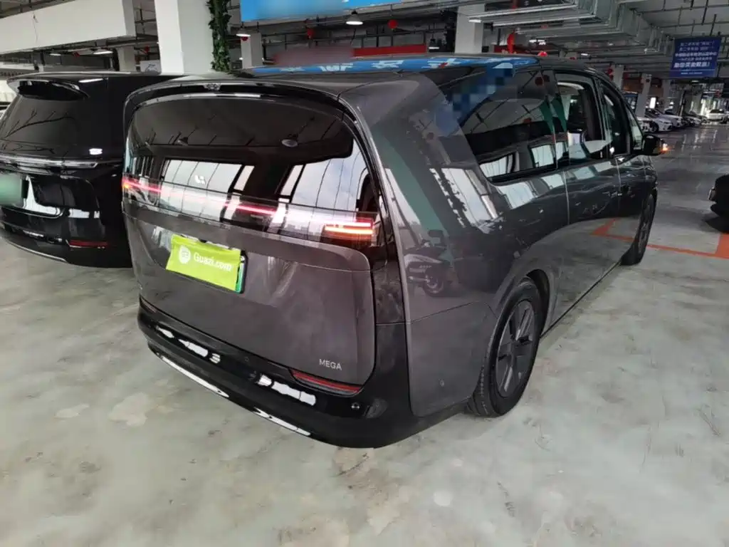Li Auto Li MEGA — миниатюра 7