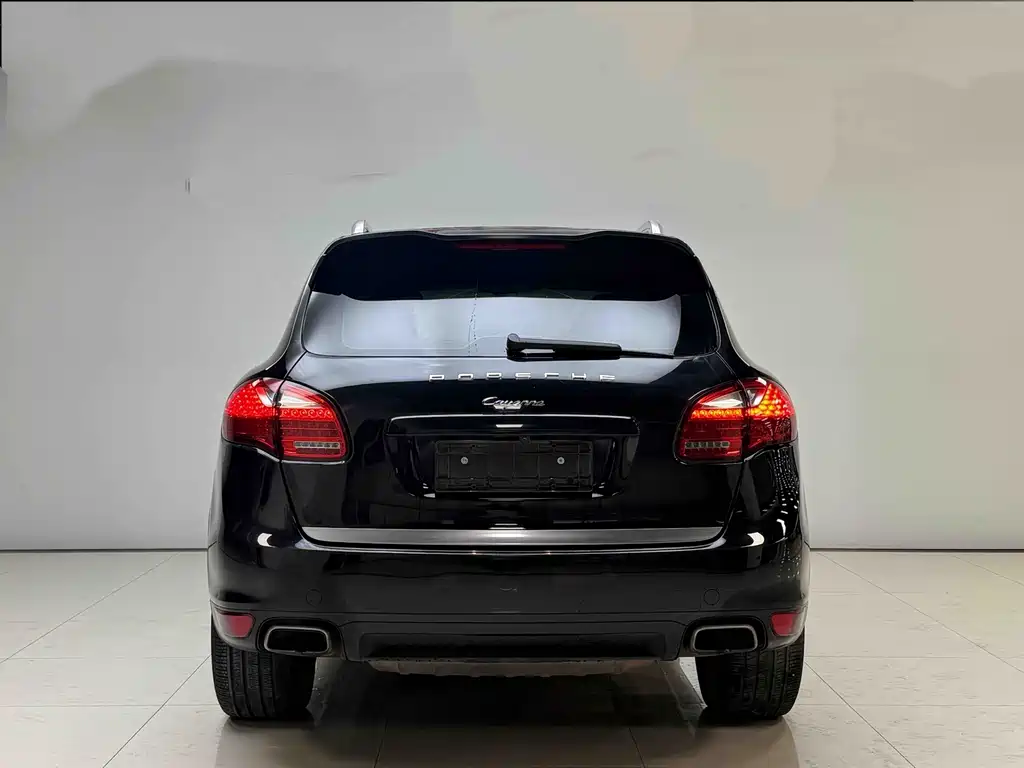 Porsche Cayenne — миниатюра 19