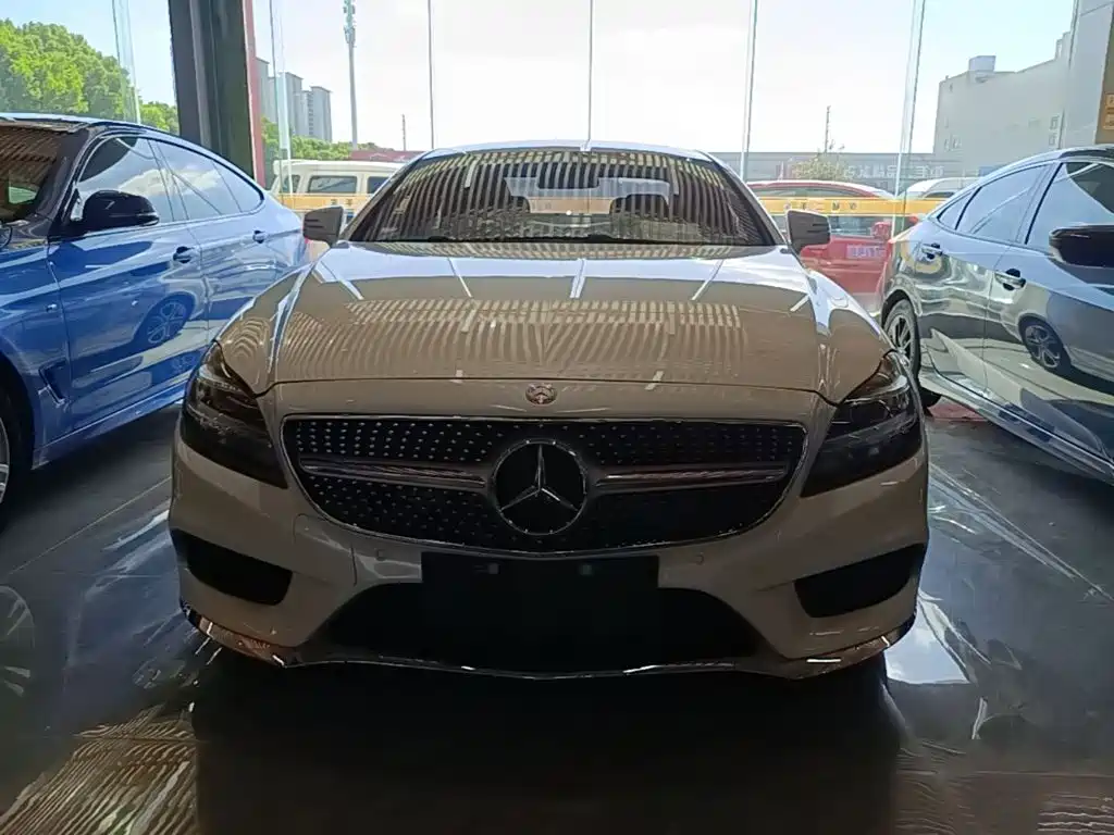 Mercedes-Benz CLS — миниатюра 3