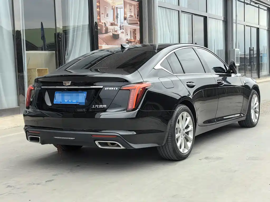 Cadillac CT5 — миниатюра 6