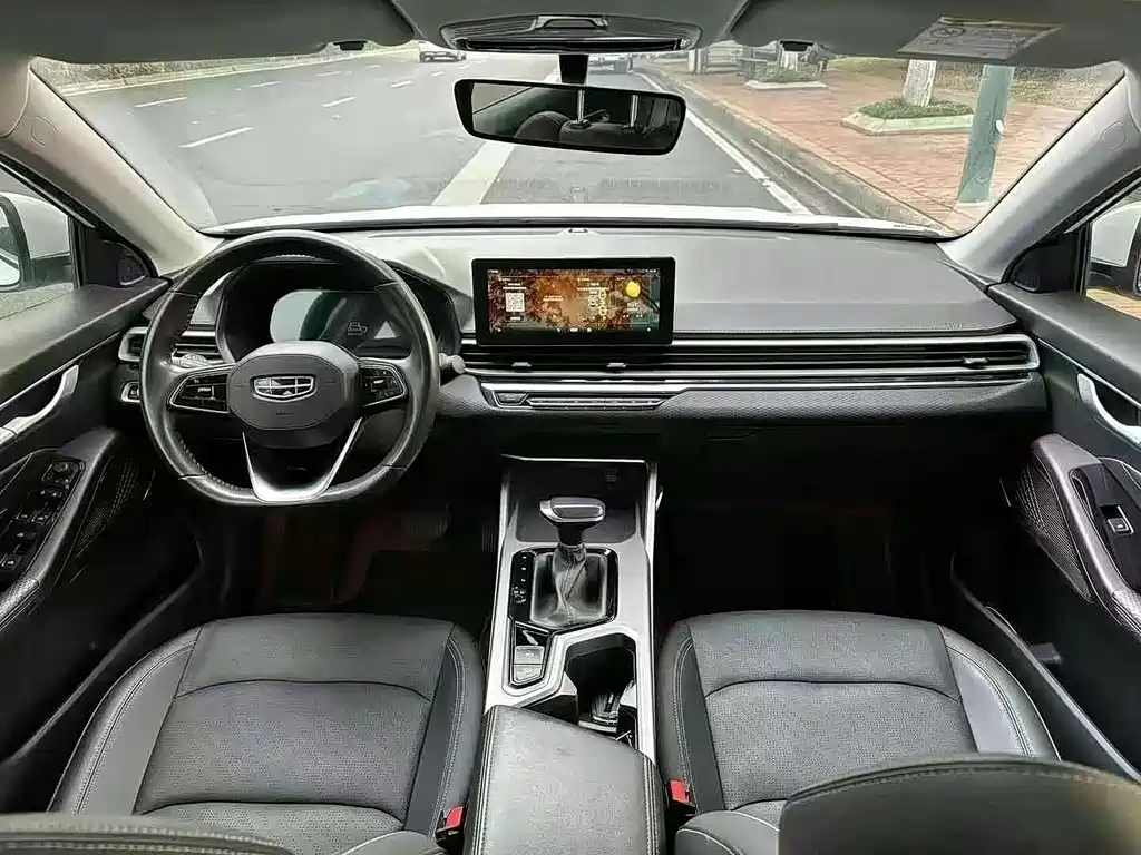 Geely Emgrand — миниатюра 7