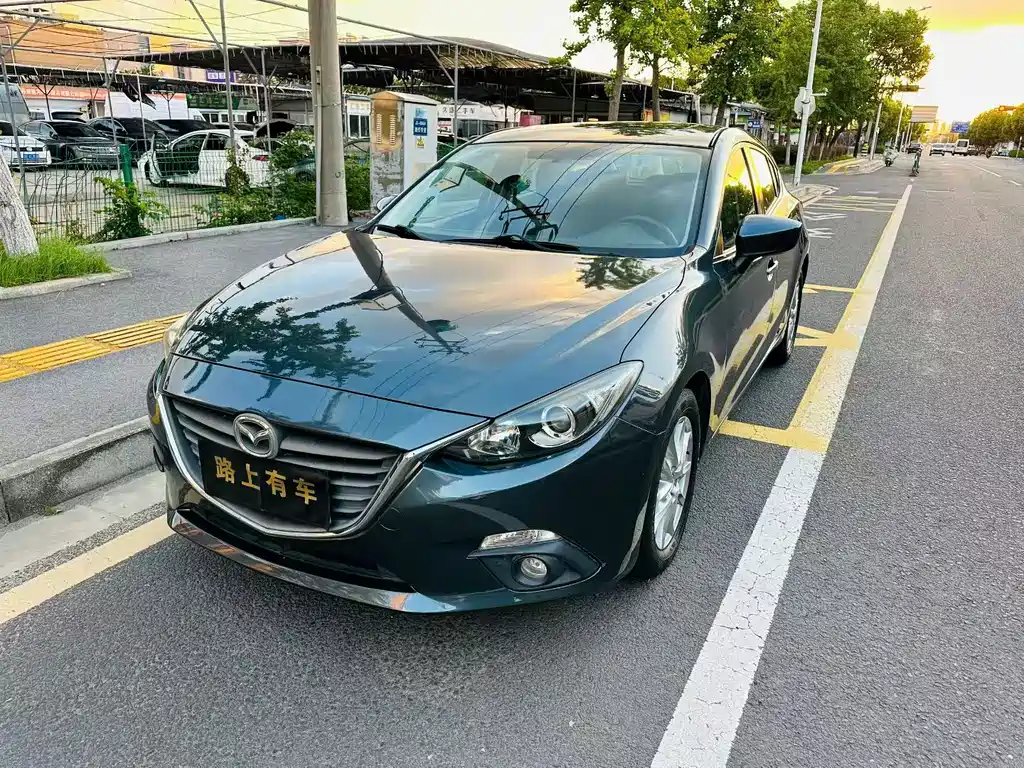 Mazda 3 Axela