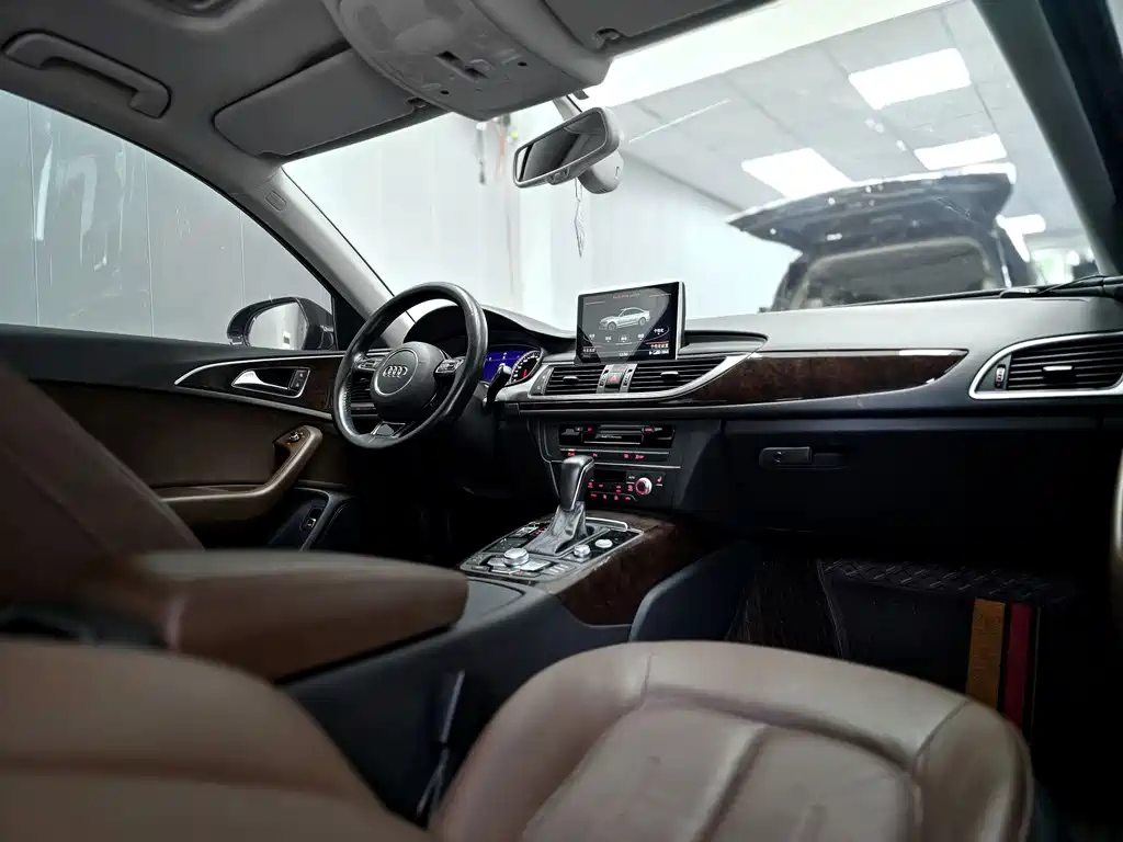Audi A6L — миниатюра 10