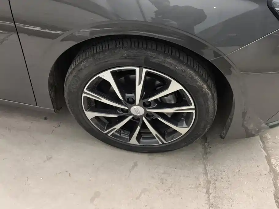 Geely Emgrand — миниатюра 6